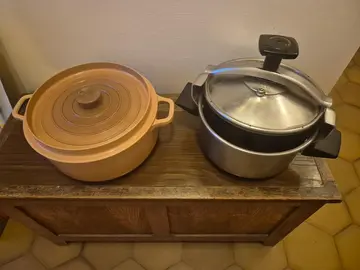 marmite en fonte et cocote SEB