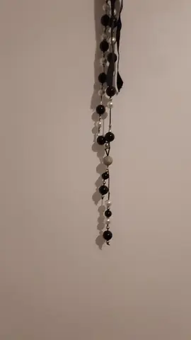 grand sautoir noir et blanc