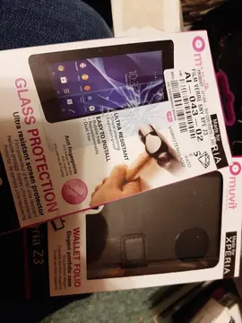 housse et protection écran Xperia z3