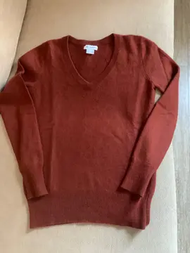 pull en cachemire couleur brique