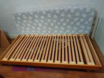 Lit 1 place + matelas