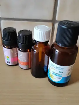 Flacons huile essentielle vide avec doseur