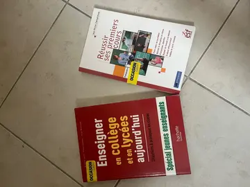 Lot de livres sur l'enseignement