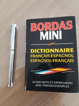 Dictionnaire Français-Espagnol, Espagnol-Français. Etat neuf.