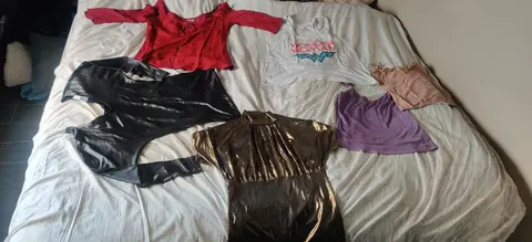 tuniques , jupes et robes 38/40