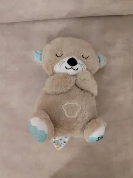 peluche loutre sonore