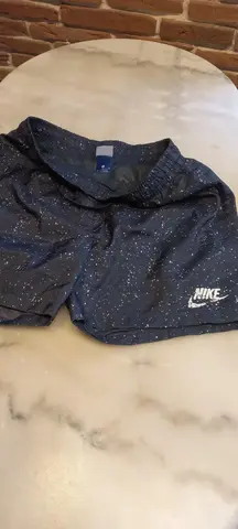 short nike