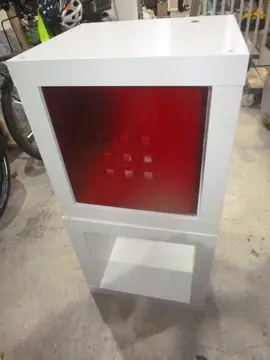 2 cubes ikéa type KALLAX