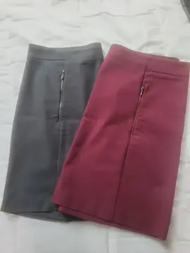 2 jupes 42/44
