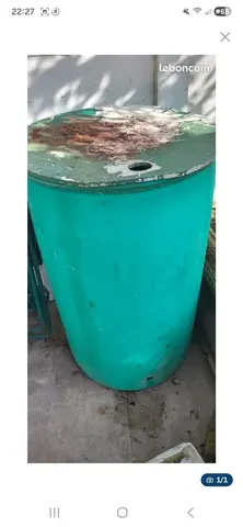 Bidon rond récupérateur eau 55cm par 95 cm haut large soit environ 3m3