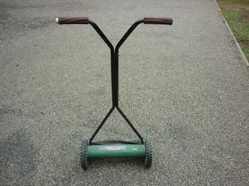 tondeuse pelouse manuelle