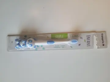 Brosse à dent enfant neuve