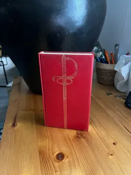 Collection livres reliés d’Alexandre Dumas