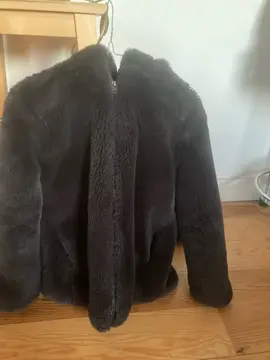 manteau fausse fourrure