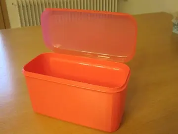 Boîte de rangement Tupperware