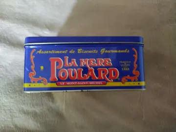 boite en fer "la mère Poulard"