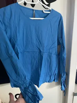 blouse bleu roi 38