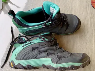 Chaussure T38 de marche tige basse