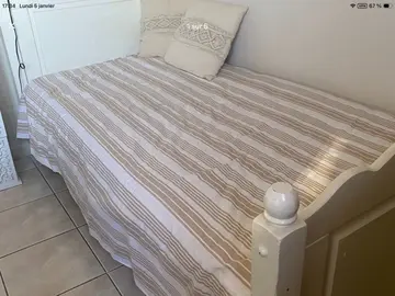 lit 90 cm pour chambre fille avec sommier à lattes et matelas