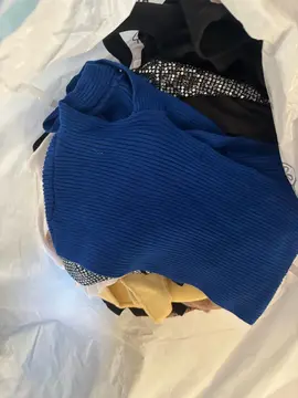 Vêtements femme tailles 36 et 38 - 2 sacs de 50L