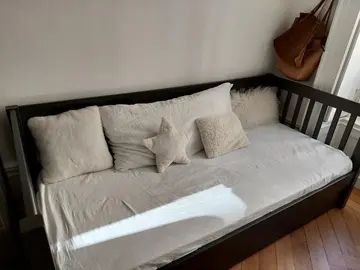 Lit Diablotin AMPM 90x190 cm + matelas + tiroir