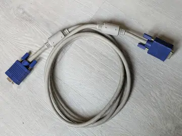 Deux câbles vidéo VGA