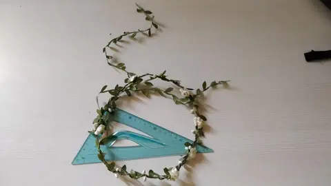 Couronne fleurs blanches enfant communion