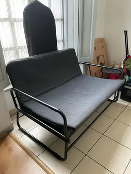 canapé convertible et four