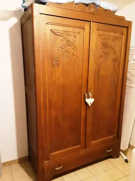 armoire ancienne