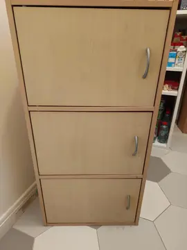 Petit meuble de rangement