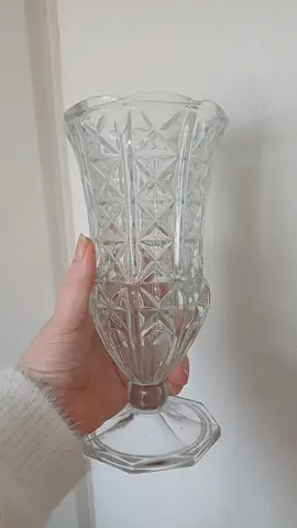 vase
