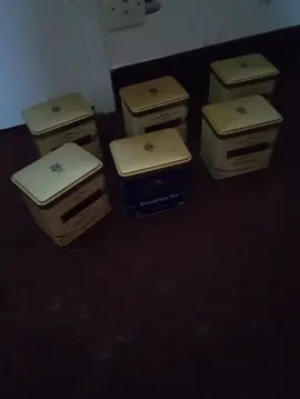 boites de thé vides