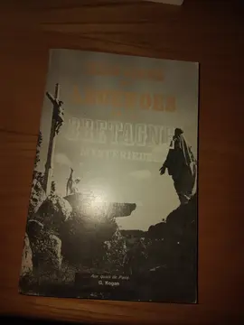 Livre légende Bretagne mystérieuse