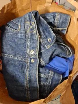 lot de vêtements enfants 6 8 10 ans