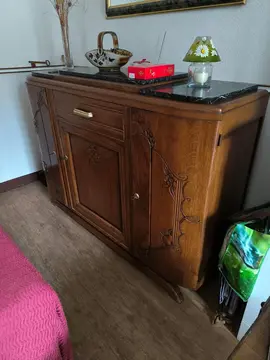 donne buffet en bon état