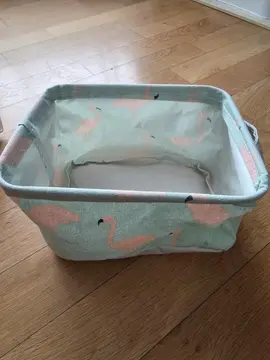 Boîte en tissus pliable