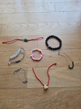 lot de bracelets
