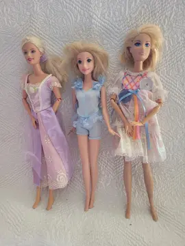 poupées Barbie
