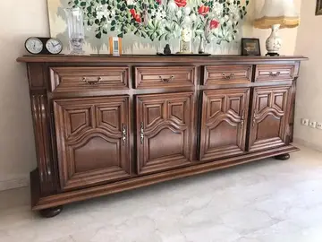 Salle à manger Louis XIII complète (démontée)