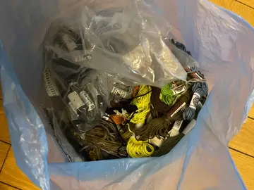 lot de fils à broder