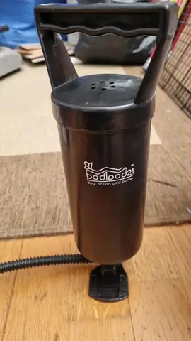 Pompe manuelle 2 embouts