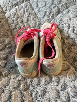 chaussures femme fille Nike 38