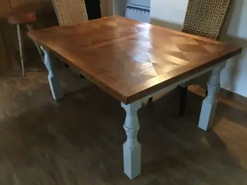 Table en bois
