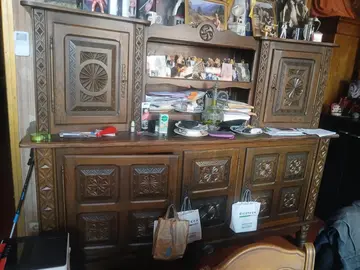 buffet + table à rallonge basque