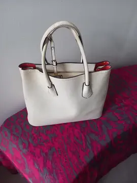 sac à main blanc