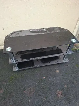 table basse en verre noir