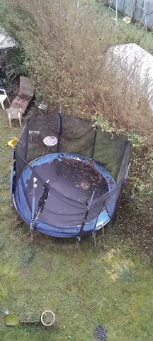 URGENT TRAMPOLINE