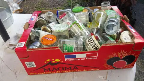 Bocaux de verre divers