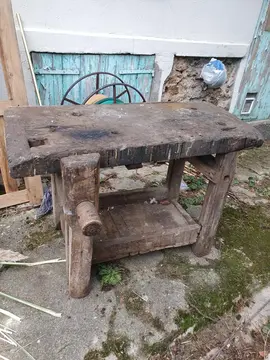 Établi ancien en bois