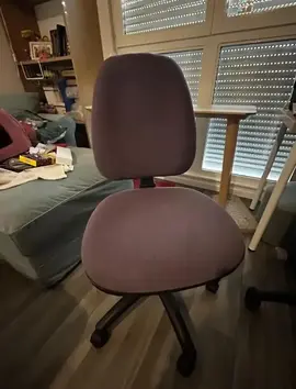 Chaise de bureau violette